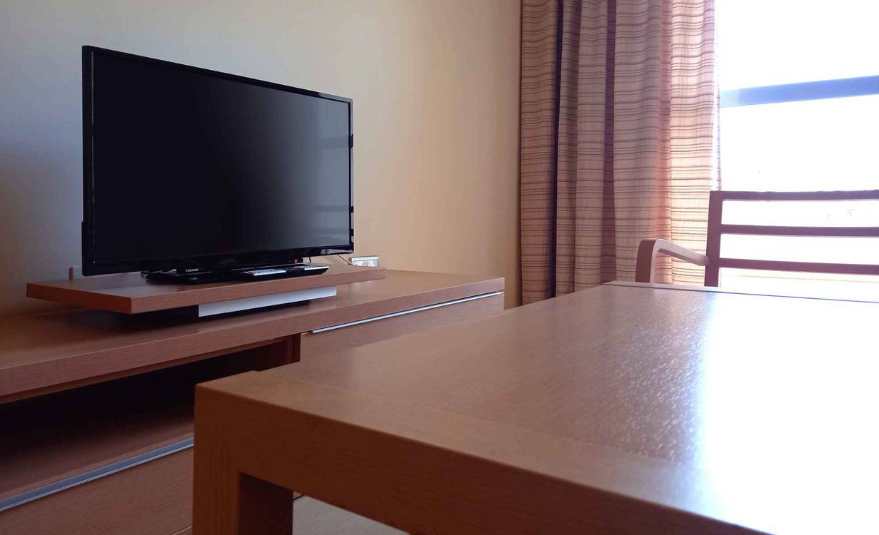 None CONJUNTO DE APARTAMENTOS TURISTICOS MARINA REY Almería None CONJUNTO DE APARTAMENTOS TURISTICOS MARINA REY Almería