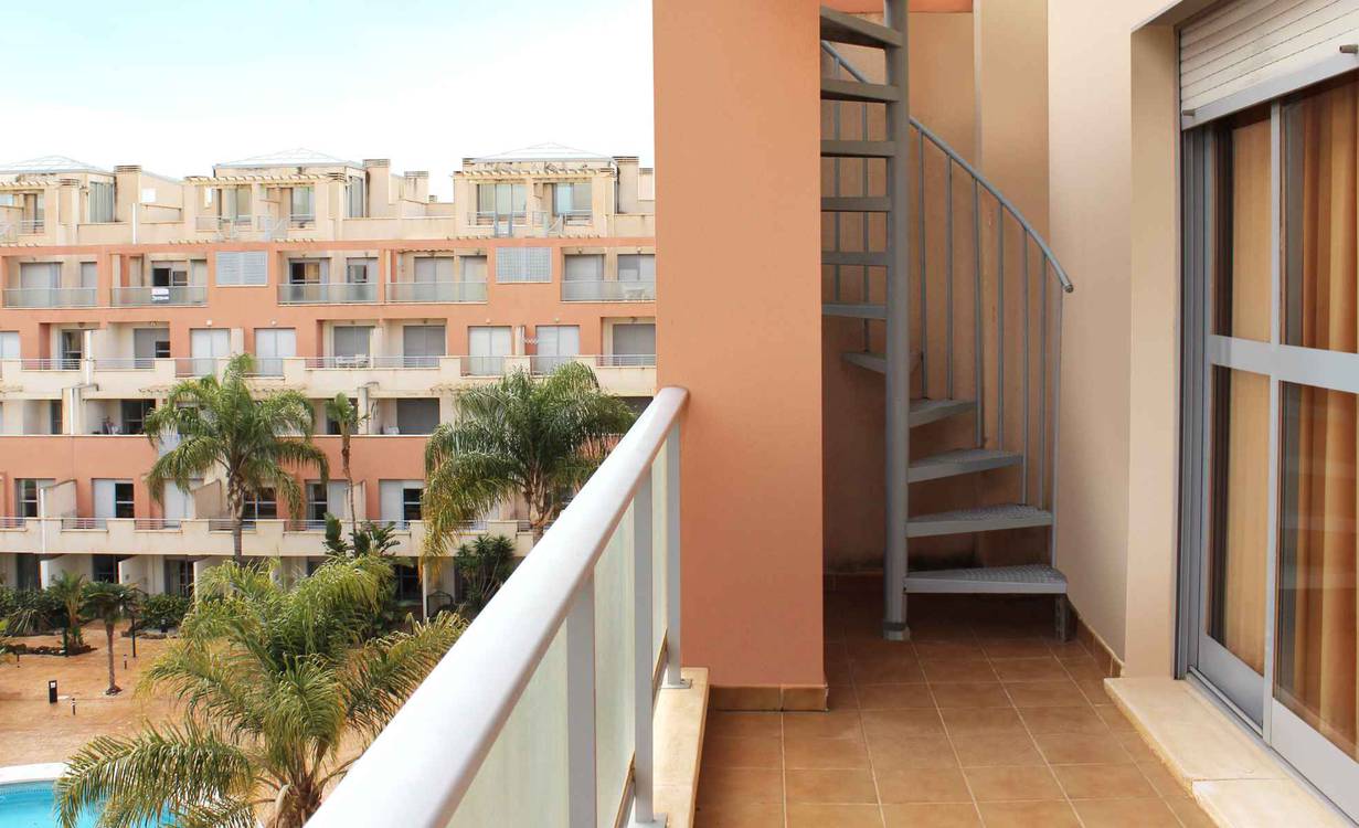 None CONJUNTO DE APARTAMENTOS TURISTICOS MARINA REY Almería None CONJUNTO DE APARTAMENTOS TURISTICOS MARINA REY Almería