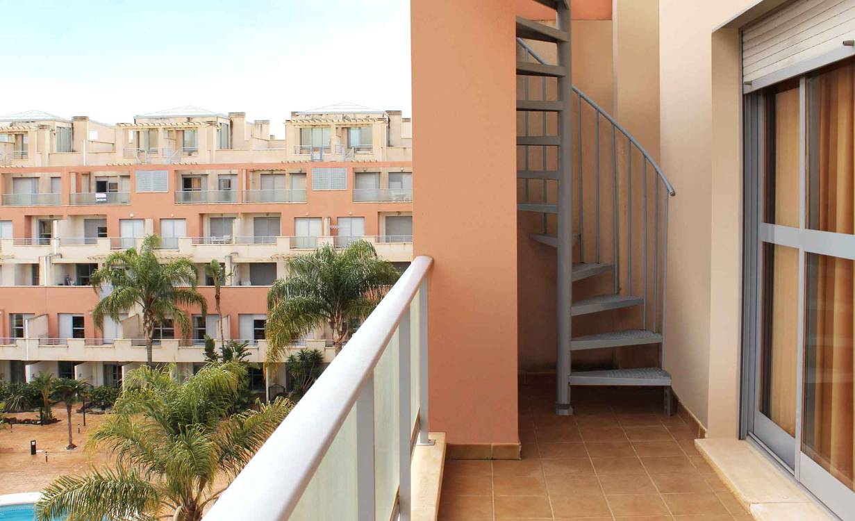 None CONJUNTO DE APARTAMENTOS TURISTICOS MARINA REY Almería None CONJUNTO DE APARTAMENTOS TURISTICOS MARINA REY Almería