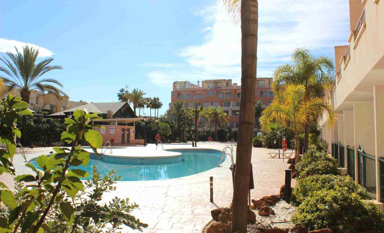 None CONJUNTO DE APARTAMENTOS TURISTICOS MARINA REY Almería None CONJUNTO DE APARTAMENTOS TURISTICOS MARINA REY Almería