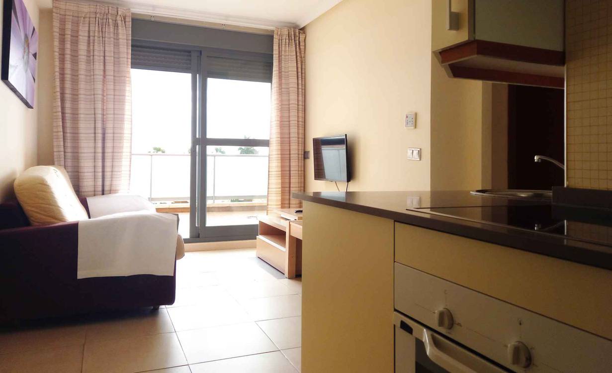 None CONJUNTO DE APARTAMENTOS TURISTICOS MARINA REY Almería None CONJUNTO DE APARTAMENTOS TURISTICOS MARINA REY Almería
