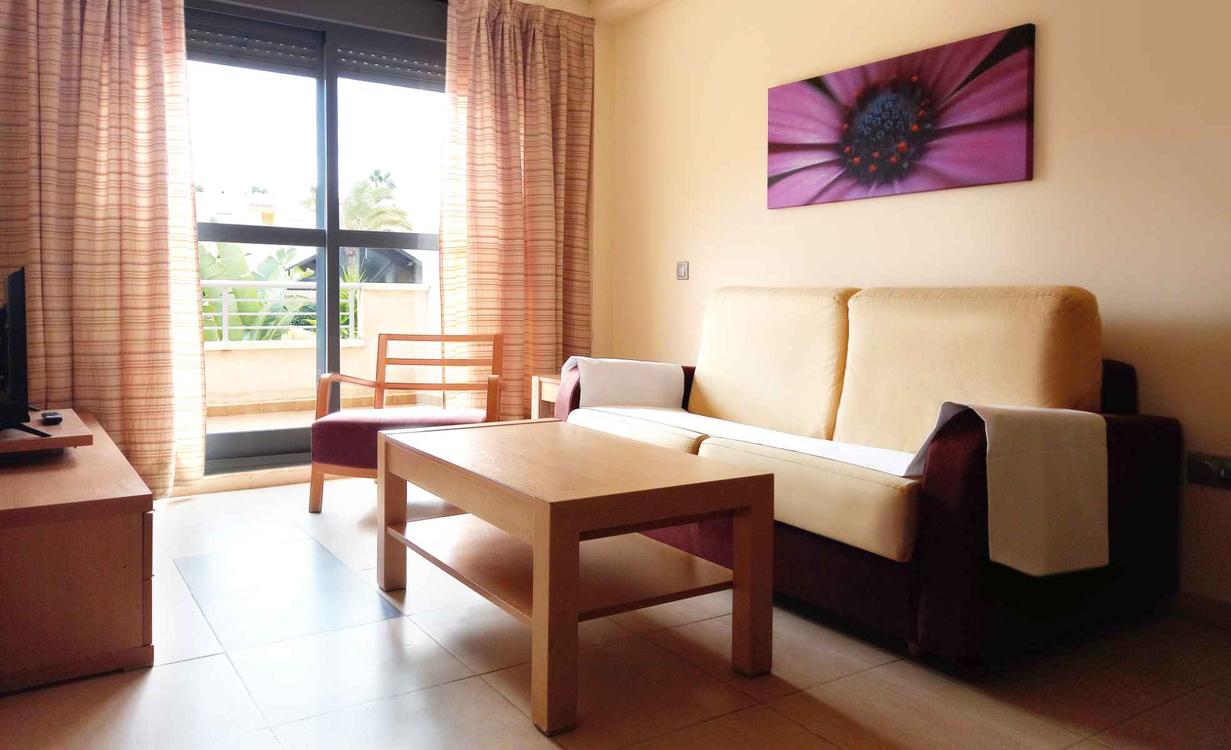 None CONJUNTO DE APARTAMENTOS TURISTICOS MARINA REY Almería None CONJUNTO DE APARTAMENTOS TURISTICOS MARINA REY Almería