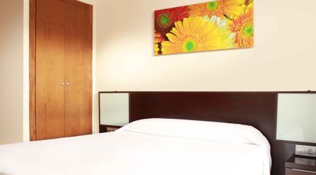 APARTAMENTO 3 DORMITORIOS VISTAS EXTERIOR  CONJUNTO DE APARTAMENTOS TURISTICOS MARINA REY Almería APARTAMENTO 3 DORMITORIOS VISTAS EXTERIOR  CONJUNTO DE APARTAMENTOS TURISTICOS MARINA REY Almería